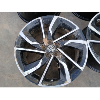Recambio de juego llantas para mg zs suv (azs1) 1.5 vti referencia OEM IAM 7JX17 H2 ET41 X4 11513291