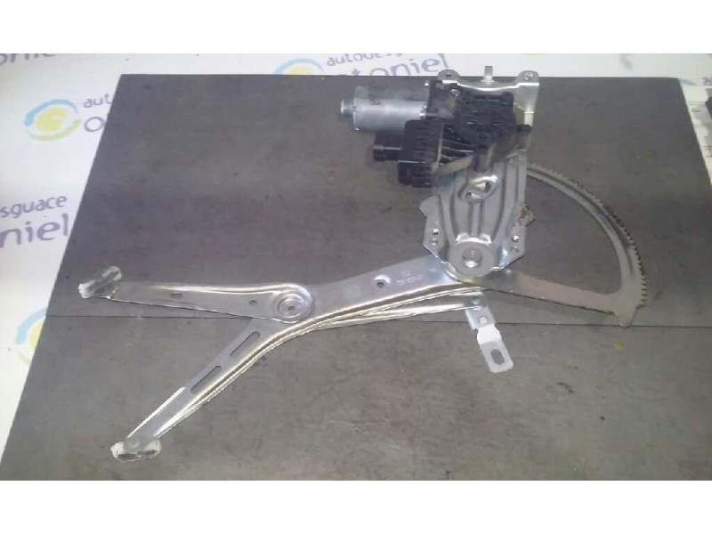 Recambio de elevalunas delantero derecho para opel astra h berlina cosmo referencia OEM IAM  5P 6 PIN