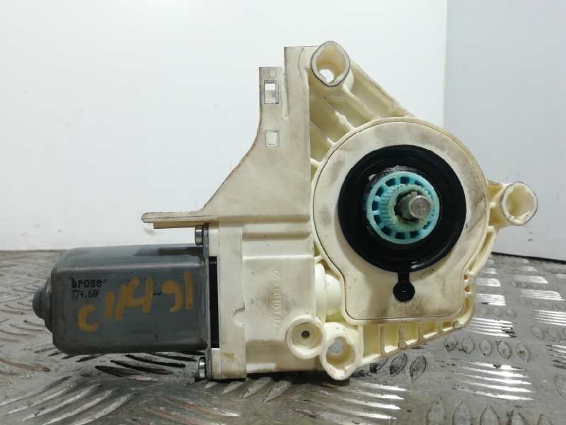 Recambio de motor elevalunas trasero izquierdo para land rover range rover sport v6 td hse referencia OEM IAM   