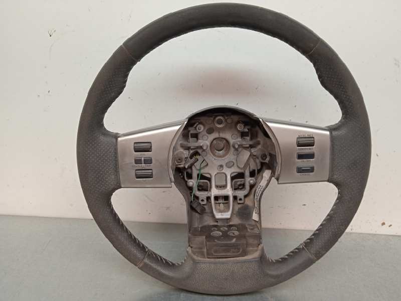 Recambio de volante para nissan navara pick-up (d40m) doble cab le 4x4 referencia OEM IAM 48430EB380  CON MANDOS