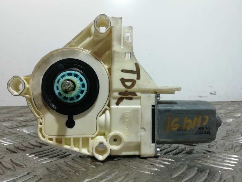 Recambio de motor elevalunas trasero derecho para land rover range rover sport v6 td hse referencia OEM IAM   