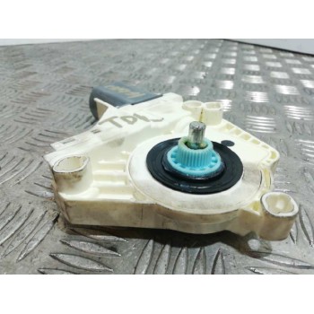 Recambio de motor elevalunas trasero derecho para land rover range rover sport v6 td hse referencia OEM IAM   