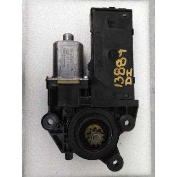 MOTOR ELEVALUNAS DELANTERO IZQUIERDO 0130822479 968431100 807311050R