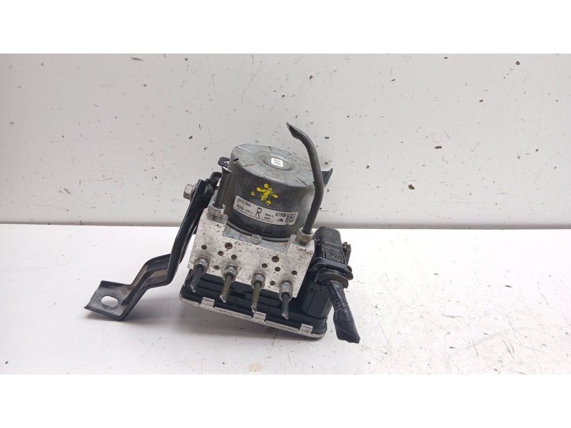 Recambio de abs para suzuki swift (az) 1.2 16v dualjet cat referencia OEM IAM 5611068RB 06210251874 