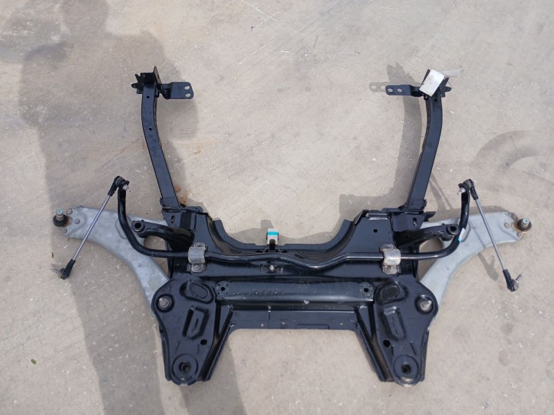 Recambio de puente delantero para jeep avenger (j2) referencia OEM IAM 0009841133480  