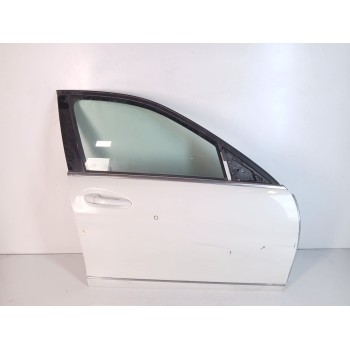 PUERTA DELANTERA DERECHA 