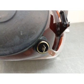 Recambio de faro derecho para peugeot 205 berlina 1.1 referencia OEM IAM 6205a4 11540522 