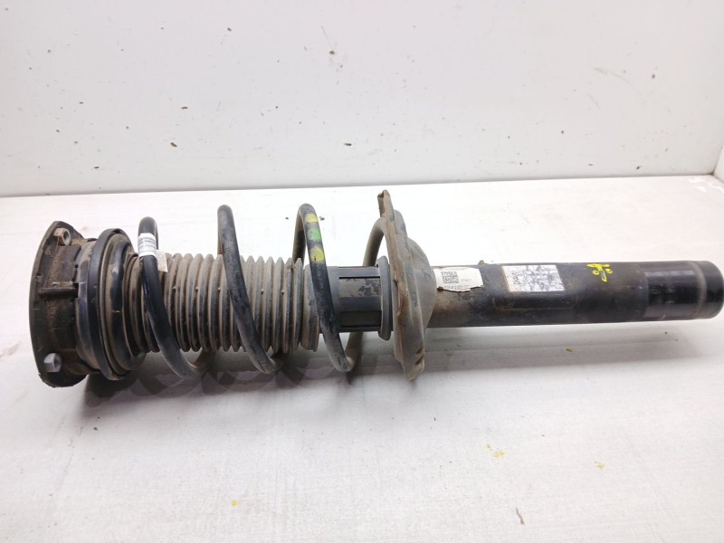Recambio de amortiguador delantero derecho para volkswagen tiguan advance bmt referencia OEM IAM 5qf412021gt  