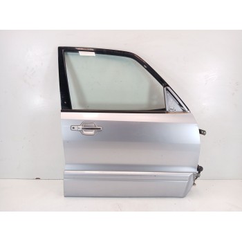 PUERTA DELANTERA DERECHA MN161226 