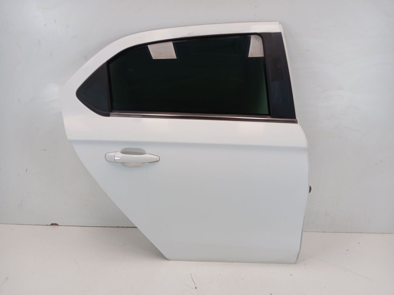 Recambio de puerta trasera derecha para citroën c-elysée exclusive referencia OEM IAM 9677406880  9675190680