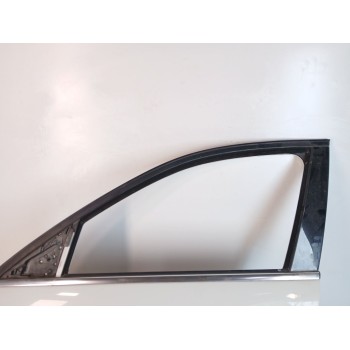 Recambio de puerta delantera izquierda para mercedes-benz clase c (w204) berlina 2.2 cdi cat referencia OEM IAM A204720590064  