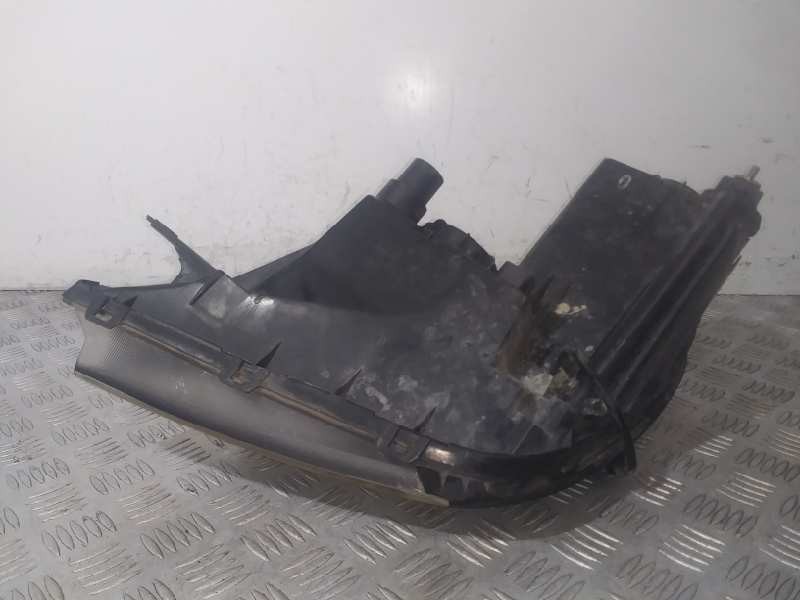 Recambio de faro derecho para ssangyong rexton 2.7 turbodiesel cat referencia OEM IAM UPGF20 / 8310208103HBC  