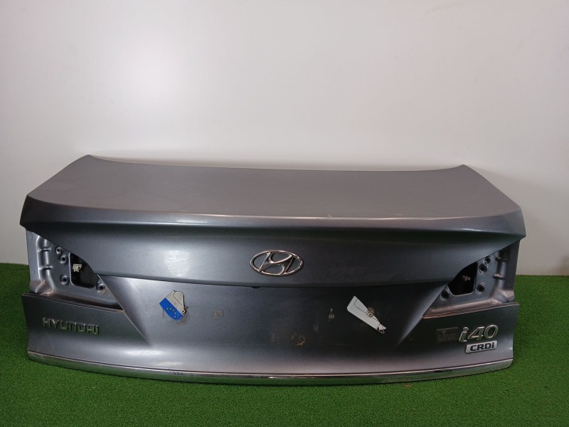Recambio de tapa maletero para hyundai i40 comfort referencia OEM IAM   