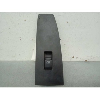 MANDO ELEVALUNAS TRASERO DERECHO 