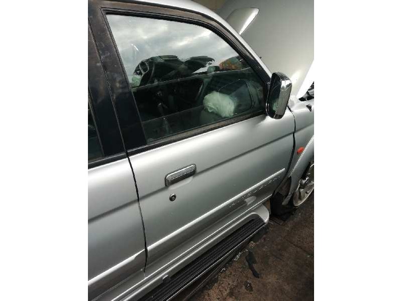 Recambio de puerta delantera derecha para mitsubishi montero sport (k90) 2.5 td gls referencia OEM IAM   