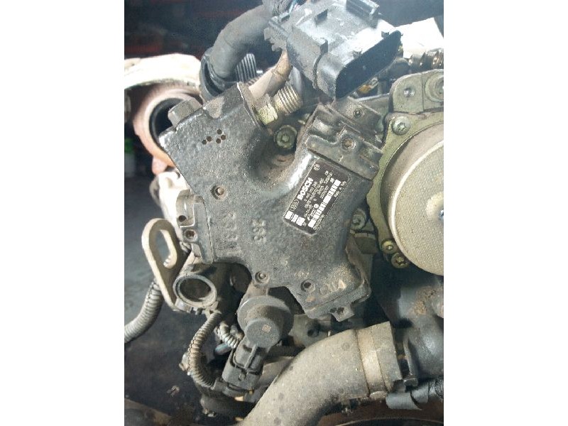 Recambio de bomba inyeccion para fiat doblo ii cargo (263) furgón base referencia OEM IAM 0445010266  