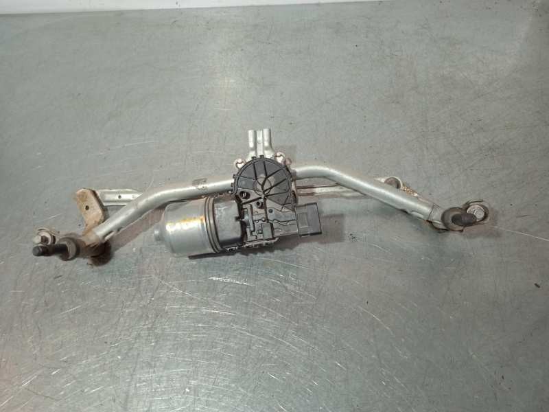 Recambio de motor limpia delantero para peugeot 208 1.6 blue-hdi fap referencia OEM IAM 0390241540 9673222580 