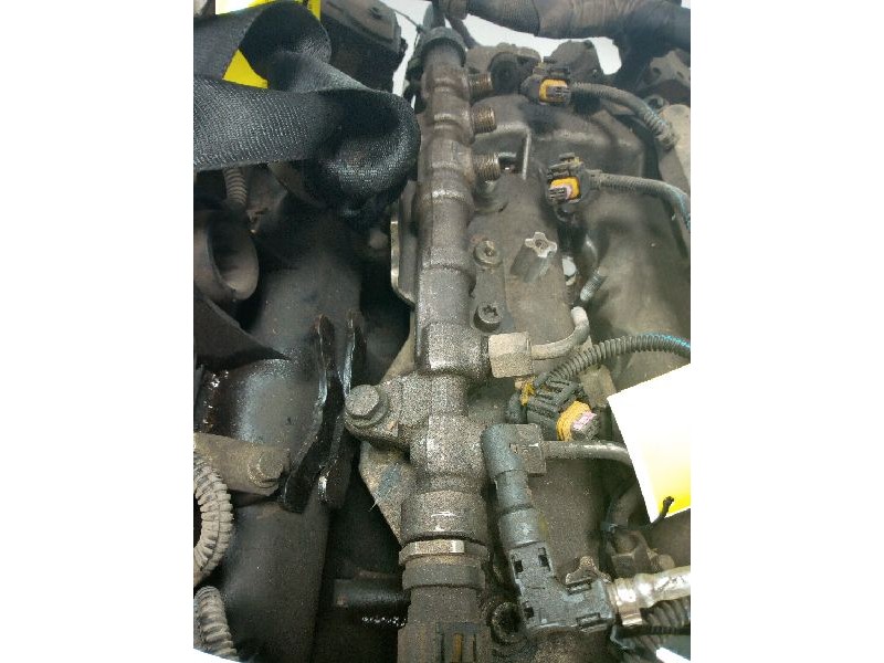 Recambio de rampa inyectora para fiat doblo ii cargo (263) furgón base referencia OEM IAM 0445214217  