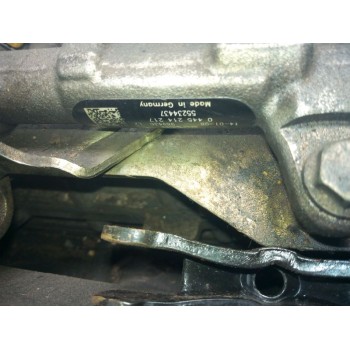 Recambio de rampa inyectora para fiat doblo ii cargo (263) furgón base referencia OEM IAM 0445214217  