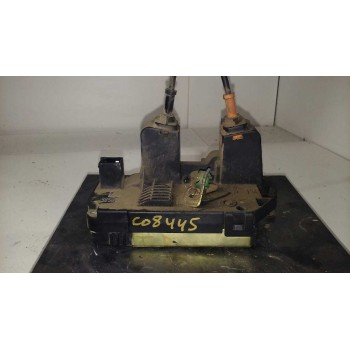 CERRADURA PUERTA TRASERA DERECHA 3 PINS