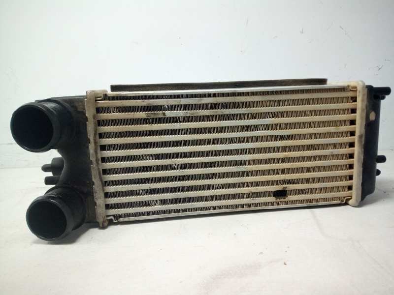 Recambio de intercooler para ford transit courier combi trend referencia OEM IAM FT766K775BA 1882817 300X147X80