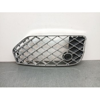 REJILLA PARAGOLPES DERECHA 3SE807796 