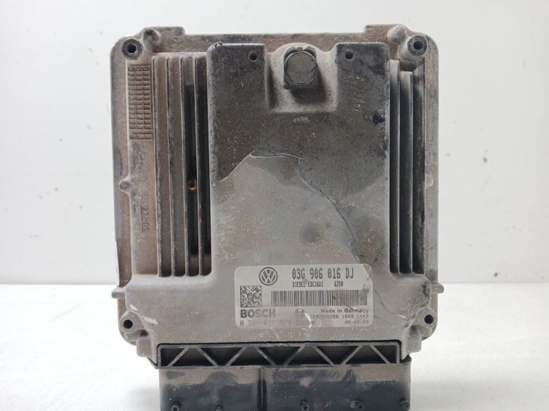 Recambio de centralita motor uce para skoda octavia berlina (1z3) active referencia OEM IAM 03g906016DJ  0281011883