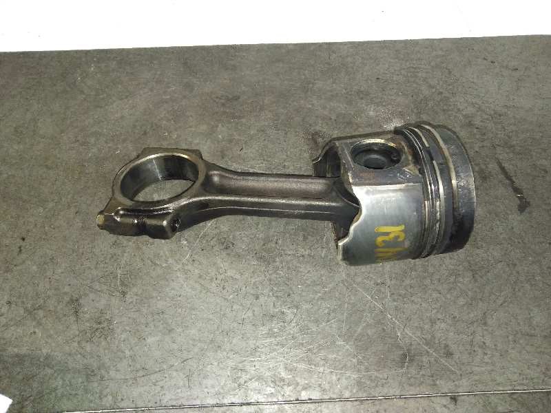 Recambio de piston para renault scenic ii confort authentique referencia OEM IAM   