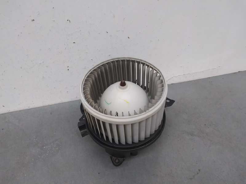 Recambio de motor calefaccion para opel combo d kasten l2h1 2,4t referencia OEM IAM 507730100  