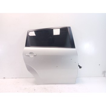PUERTA TRASERA DERECHA 670030F010 