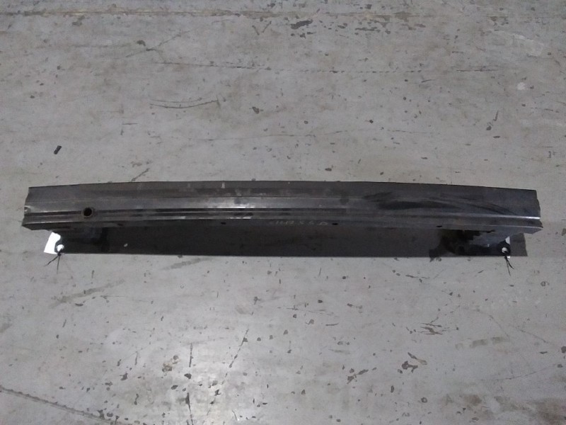 Recambio de refuerzo paragolpes delantero para peugeot 207 xs referencia OEM IAM 525293H  