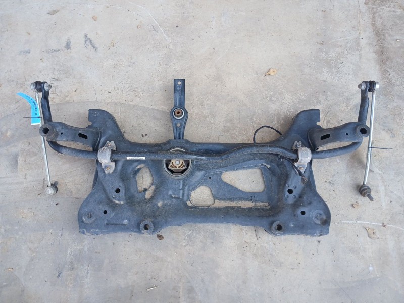 Recambio de puente delantero para volkswagen t-roc (a11, d11) 1.0 tsi referencia OEM IAM 5WA199315F  