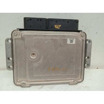 Recambio de centralita motor uce para hyundai i30 classic referencia OEM IAM 391062A715 0281013402 