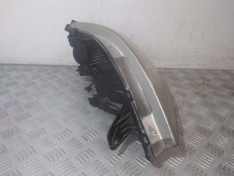 Recambio de faro izquierdo para ssangyong rexton 2.7 turbodiesel cat referencia OEM IAM UPGF20 / 8310108103HBC  