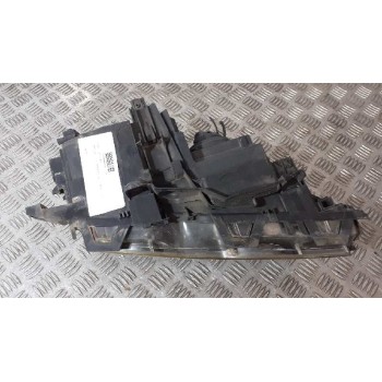 Recambio de faro izquierdo para bmw serie 3 berlina (e46) 320d referencia OEM IAM  1º 