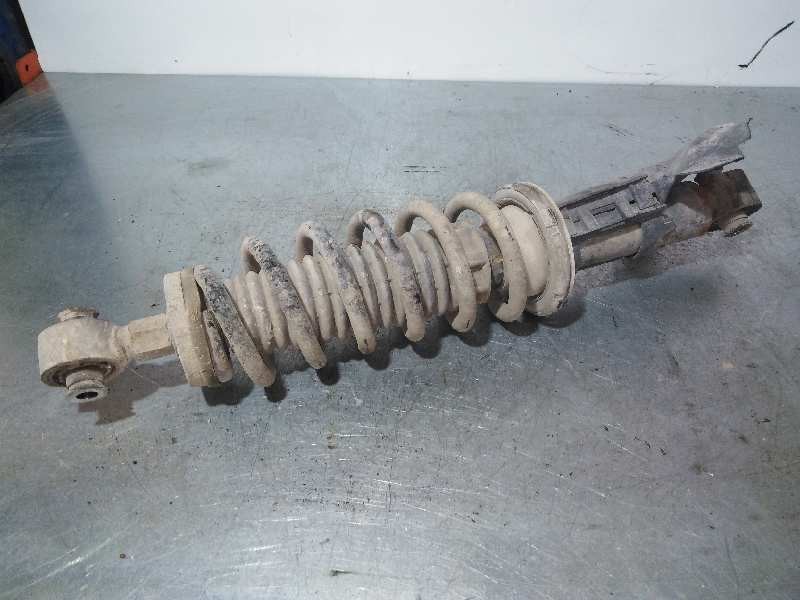 Recambio de amortiguador trasero derecho para peugeot 407 sw sport referencia OEM IAM   