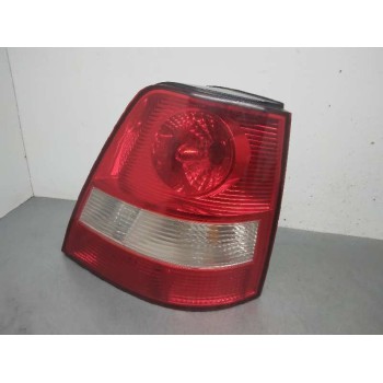 Recambio de piloto trasero derecho para kia sorento 2.5 crdi cat referencia OEM IAM   