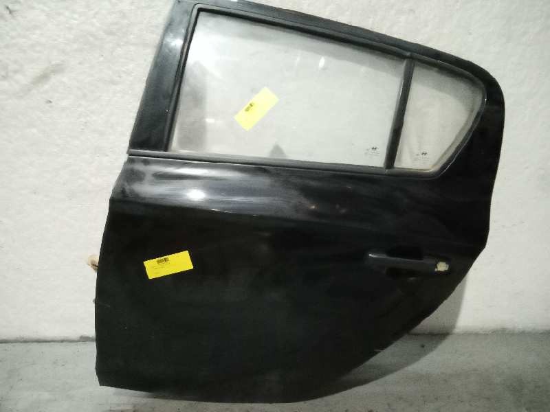 Recambio de puerta trasera izquierda para hyundai i20 classic referencia OEM IAM  NEGRO 