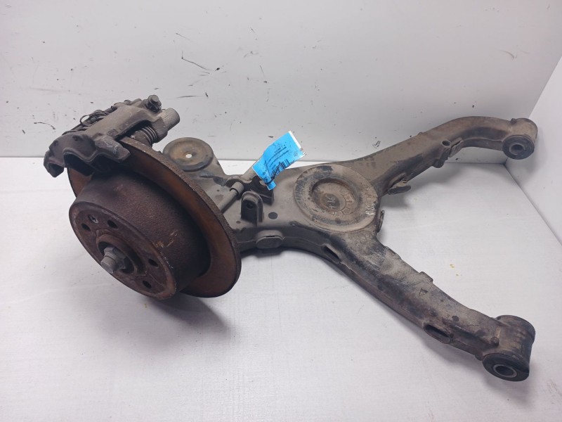 Recambio de mangueta trasera derecha para mercedes-benz vito (w638) caja cerrada 110 d  (638.074) referencia OEM IAM   