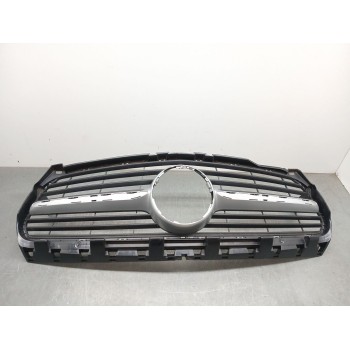 Recambio de rejilla paragolpes delantero para mercedes-benz cla coupé (c117) cla 200 (117.343) referencia OEM IAM A1178880160  