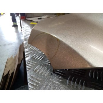 Recambio de aleta delantera izquierda para kia sorento 2.5 crdi concept referencia OEM IAM  TOCADA 