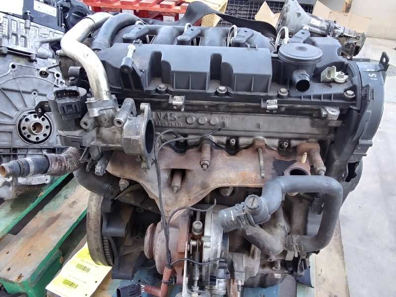 Recambio de motor casco para volvo v50 familiar 2.0 diesel cat referencia OEM IAM D420AT  