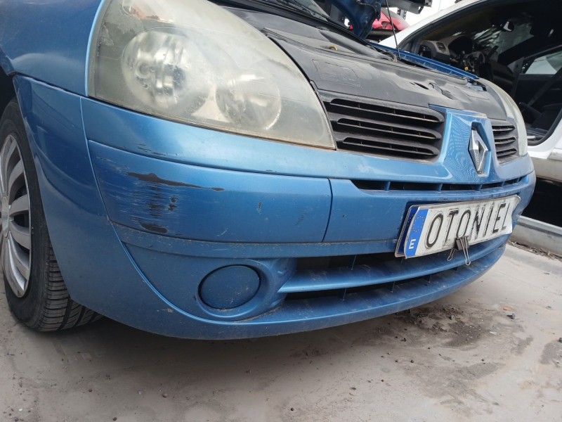 Recambio de paragolpes delantero para renault clio ii (bb_, cb_) 1.5 dci (b/cb07) referencia OEM IAM   