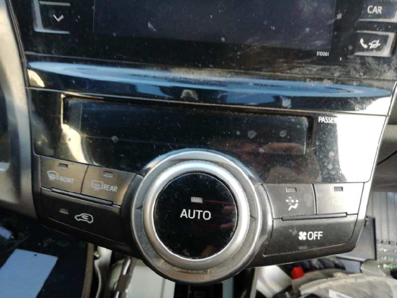 Recambio de mando climatizador para toyota prius+ eco referencia OEM IAM 5590047161 2370006642 