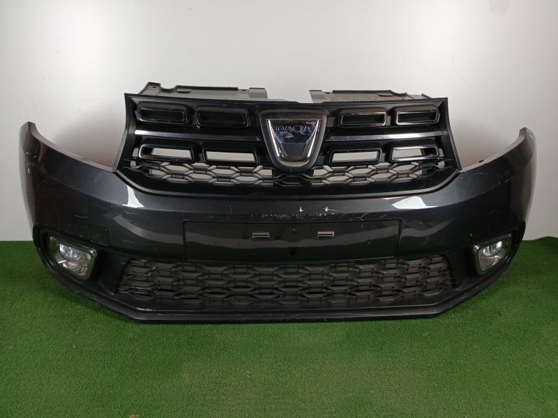 Recambio de paragolpes delantero para dacia sandero ambiance referencia OEM IAM 620226530r  