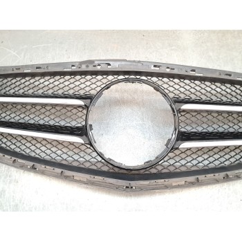 Recambio de rejilla paragolpes delantero para mercedes-benz clase e (w212) e 500 (212.073) referencia OEM IAM A2128851400  
