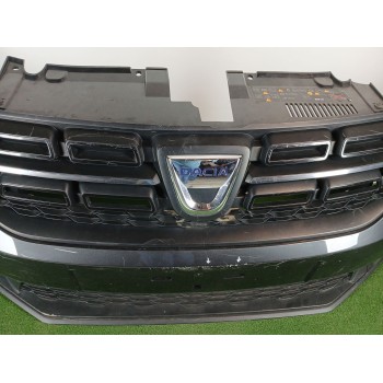 Recambio de paragolpes delantero para dacia sandero ambiance referencia OEM IAM 620226530r  