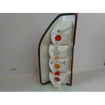 PILOTO TRASERO DERECHO NUEVO 95>00