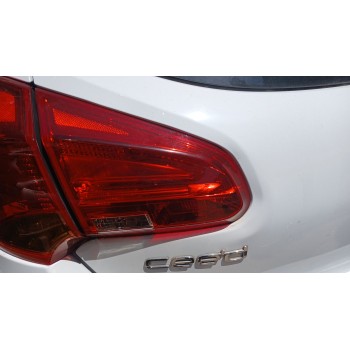 Recambio de piloto trasero izquierdo interior para kia cee´d (jd) 1.4 crdi 90 referencia OEM IAM 92403a20  