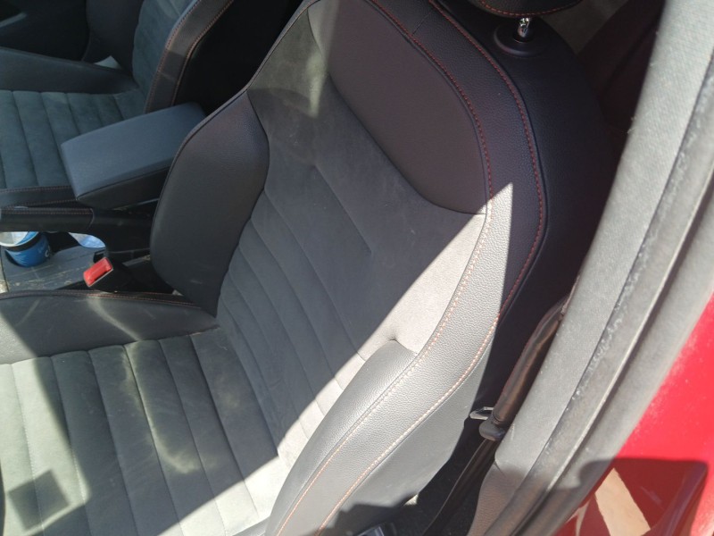 Recambio de juego asientos completo para seat arona (kj7, kjp) 1.0 tsi referencia OEM IAM   